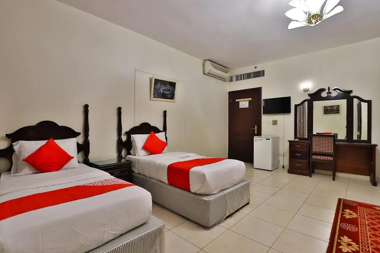 ***  Oyo 346 Dar Alkeram Hotel Medina Saudi Arabia